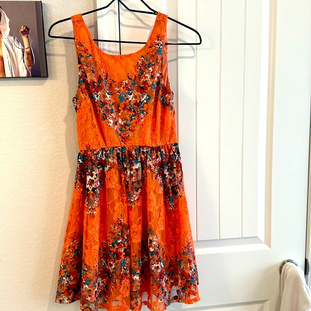 Beautiful floral dress M juniors